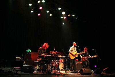 Tom van Stiphout, "Playing Guitar Helps" @ CC Meeuwen, picture 12, photographed by Heidi Elen - FrontView Magazine