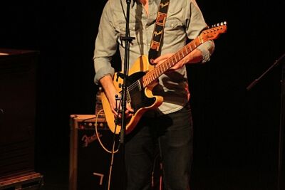Tom van Stiphout, "Playing Guitar Helps" @ CC Meeuwen, picture 17, photographed by Heidi Elen - FrontView Magazine