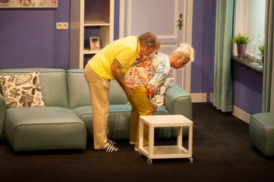 Amaai mijne rug! echt Antwaarps teater, picture 27, photographed by Goele Bormans - FrontView Magazine