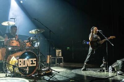 Bones @ Ancienne Belgique, foto 26, foto's door Edwin Houdevelt - FrontView Magazine