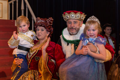 Assepoester, de musical - Persvoorstelling @ Cultuurcentrum Evergem, foto 97, foto's door Guy Danneels - FrontView Magazine