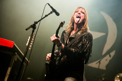 Halestorm @ Ancienne Belgique, picture 18, photographed by Dorien Goetschalckx - FrontView Magazine