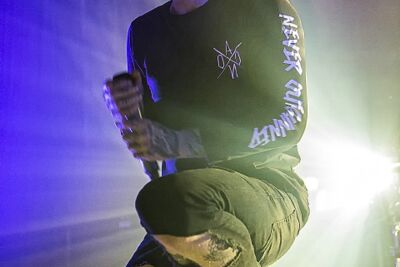 Architects @ Ancienne Belgique, picture 17, photographed by Edwin Houdevelt - FrontView Magazine