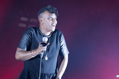 Mo & Grazz @ Ancienne Belgique, picture 2, photographed by Gregory van Toor - FrontView Magazine