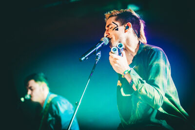 Walk The Moon @ Trix Club, picture 1, photographed by Elke Briers - FrontView Magazine