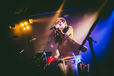 Walk The Moon @ Trix Club, picture 12, photographed by Elke Briers - FrontView Magazine