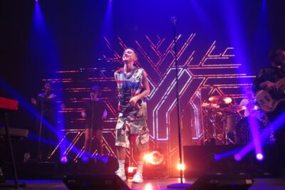 Years & Years @ Vorst Nationaal, picture 23, photographed by Pascal Liagre - FrontView Magazine