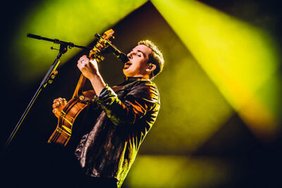 Nielson - Weet Je Wat Het Is? @ Heineken Music Hall, picture 9, photographed by Elke Briers - FrontView Magazine