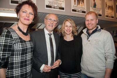 Première De Cafékwis @ EWT Theater, foto 14, foto's door Goele Bormans - FrontView Magazine