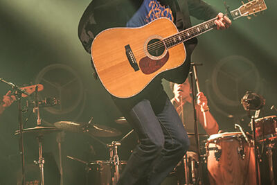 Bart Peerters @ Ancienne Belgique, picture 6, photographed by Tom  Lammens - FrontView Magazine