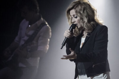 Lara Fabian @ Bozar, picture 14, photographed by Dorien Goetschalckx - FrontView Magazine