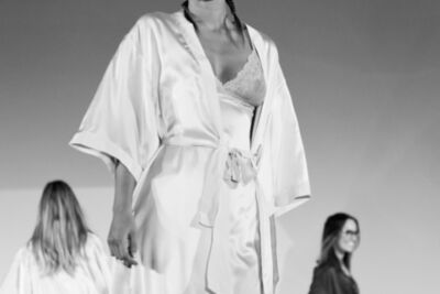 Modeshow Valerie De Booser @ ACM garage Mechelen, picture 23, photographed by Bart Baevegems - FrontView Magazine