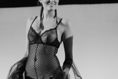 Modeshow Valerie De Booser @ ACM garage Mechelen, picture 24, photographed by Bart Baevegems - FrontView Magazine