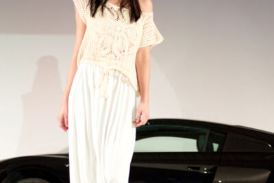 Modeshow Valerie De Booser @ ACM garage Mechelen, picture 40, photographed by Bart Baevegems - FrontView Magazine