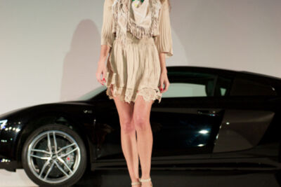 Modeshow Valerie De Booser @ ACM garage Mechelen, picture 42, photographed by Bart Baevegems - FrontView Magazine