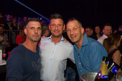 MNM Back To The 90's & 00’s @ Sportpaleis, picture 9, photographed by Marc Verdonck - FrontView Magazine