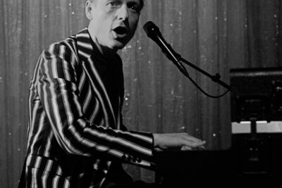 Bent Van Looy @ Handelsbeurs Gent, picture 4, photographed by Bart Baevegems - FrontView Magazine