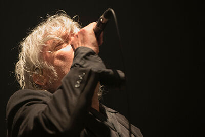 Arno @ Ancienne Belgique, picture 5, photographed by Tom  Lammens - FrontView Magazine