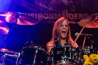 The Iron Maidens @ De Pul, picture 41, photographed by Edwin Houdevelt - FrontView Magazine