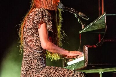 Birdy @ Ancienne Belgique, picture 2, photographed by Edwin Houdevelt - FrontView Magazine