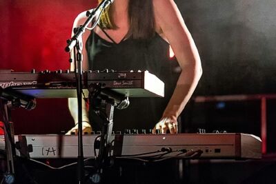 Birdy @ Ancienne Belgique, picture 9, photographed by Edwin Houdevelt - FrontView Magazine