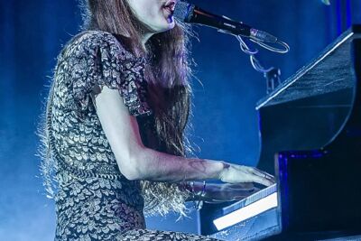 Birdy @ Ancienne Belgique, picture 10, photographed by Edwin Houdevelt - FrontView Magazine