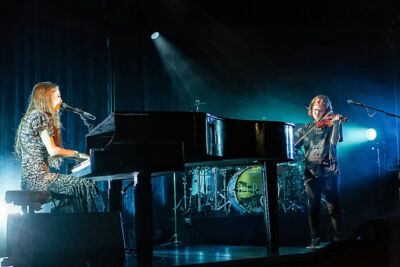 Birdy @ Ancienne Belgique, picture 24, photographed by Edwin Houdevelt - FrontView Magazine
