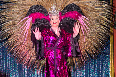 Persconferentie 'La Cage aux Folles' @ Mask'ara te Borsbeek, foto 14, foto's door Guy Danneels - FrontView Magazine