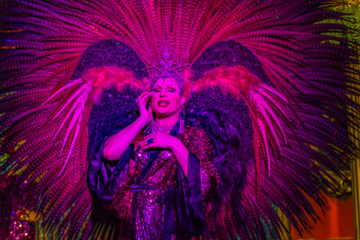 Persconferentie 'La Cage aux Folles' @ Mask'ara te Borsbeek, foto 15, foto's door Guy Danneels - FrontView Magazine