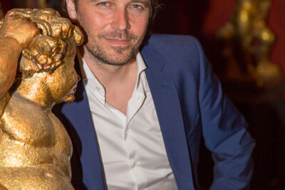 Persconferentie 'La Cage aux Folles' @ Mask'ara te Borsbeek, foto 45, foto's door Guy Danneels - FrontView Magazine