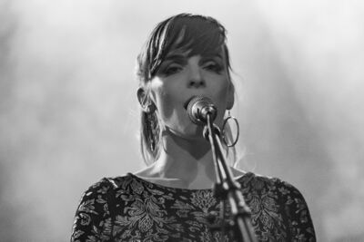 CloClo '69 @ De Casino St.-Niklaas, picture 14, photographed by Guy Danneels - FrontView Magazine