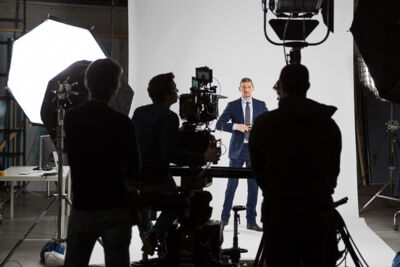 Setbezoek verfilming: 'Dode Hoek' @ TV studio Brussel, foto 15, foto's door Guy Danneels - FrontView Magazine