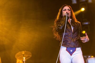Juliette & The Licks @ Groezrock 2016, foto 8, foto's door Edwin Houdevelt - FrontView Magazine