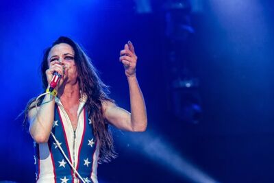 Juliette & The Licks @ Groezrock 2016, foto 22, foto's door Edwin Houdevelt - FrontView Magazine