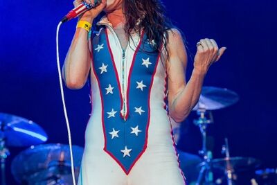 Juliette & The Licks @ Groezrock 2016, foto 34, foto's door Edwin Houdevelt - FrontView Magazine