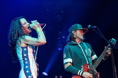 Juliette & The Licks @ Groezrock 2016, foto 39, foto's door Edwin Houdevelt - FrontView Magazine