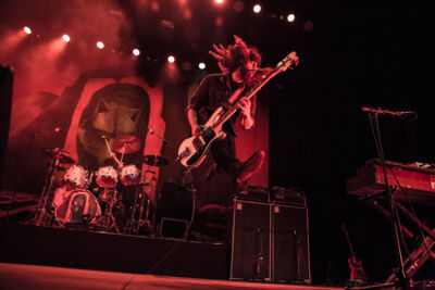 Wolfmother @ 013, picture 9, photographed by Dorien Goetschalckx - FrontView Magazine