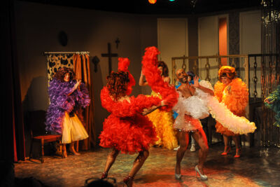 La cage aux Folles @ EWT Theater - Deurne, picture 53, photographed by Goele Bormans - FrontView Magazine