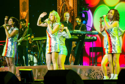 Tegen De Sterren Op Live - deel 2 Sportpaleis, picture 8, photographed by Goele Bormans - FrontView Magazine