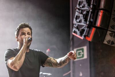 Simple Plan @ Vooruit Gent, picture 13, photographed by Edwin Houdevelt - FrontView Magazine