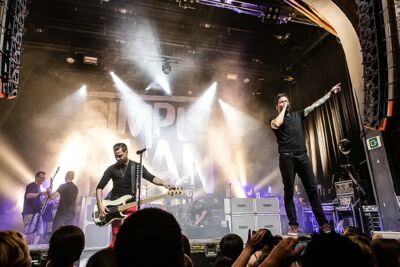 Simple Plan @ Vooruit Gent, picture 32, photographed by Edwin Houdevelt - FrontView Magazine