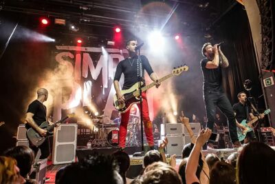 Simple Plan @ Vooruit Gent, picture 34, photographed by Edwin Houdevelt - FrontView Magazine
