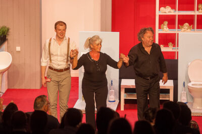Zij en ik da geft ne kick @ echt Antwaarps teater, picture 70, photographed by Goele Bormans - FrontView Magazine
