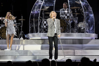 Rod Stewart @ Sportpaleis, picture 3, photographed by Dorien Goetschalckx - FrontView Magazine