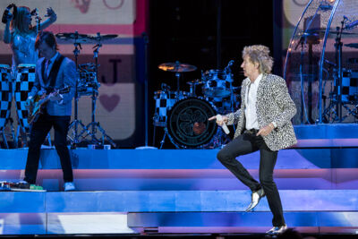 Rod Stewart @ Sportpaleis, picture 13, photographed by Dorien Goetschalckx - FrontView Magazine