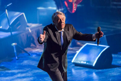 Salvatore Adamo in concert @ Kursaal te Oostende, picture 36, photographed by Guy Danneels - FrontView Magazine