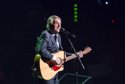 Salvatore Adamo in concert @ Kursaal te Oostende, picture 70, photographed by Guy Danneels - FrontView Magazine