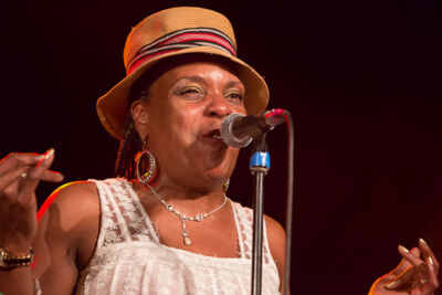 Sean Carney en Shaun Booker @ Duvelblues, picture 10, photographed by Marc Verdonck - FrontView Magazine