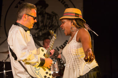 Sean Carney en Shaun Booker @ Duvelblues, picture 21, photographed by Marc Verdonck - FrontView Magazine