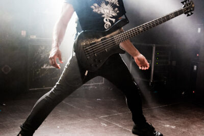 Issues @ Trix Club, foto 10, foto's door Erwin Evrard - FrontView Magazine